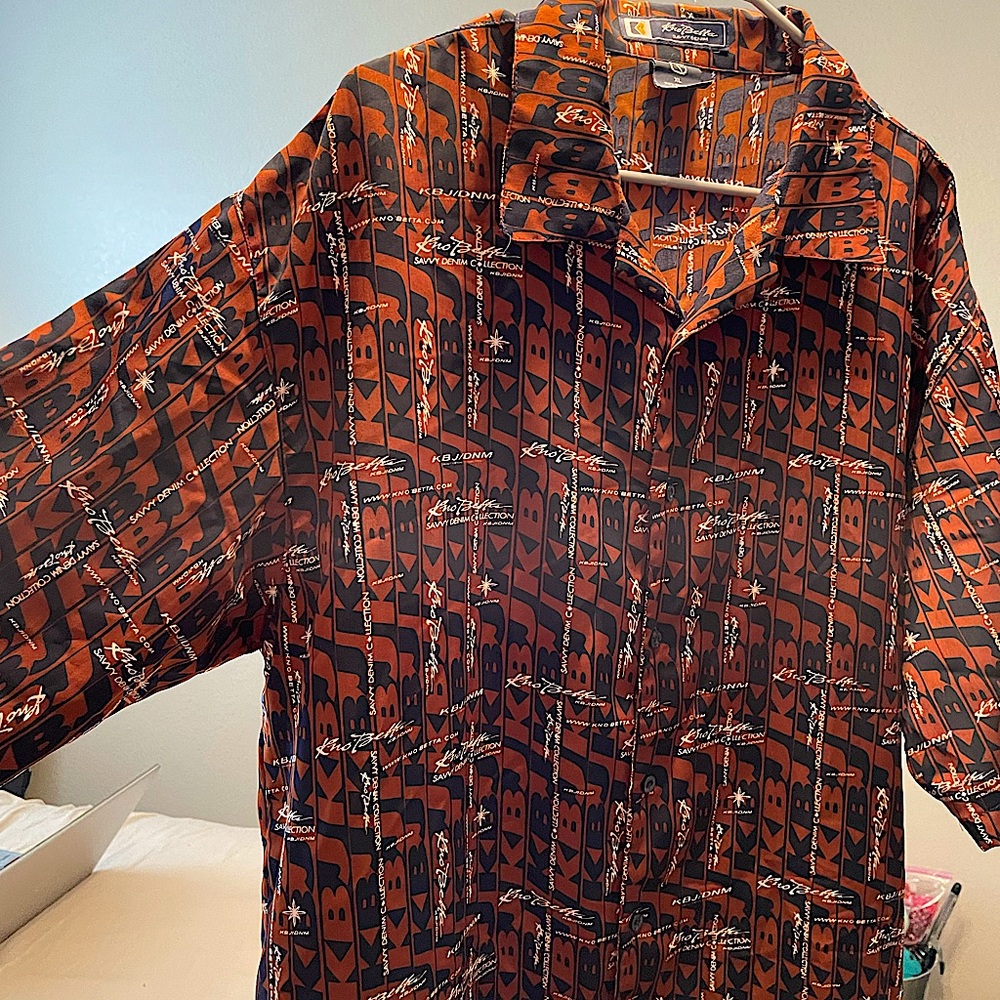 KnoBetta Dress shirt